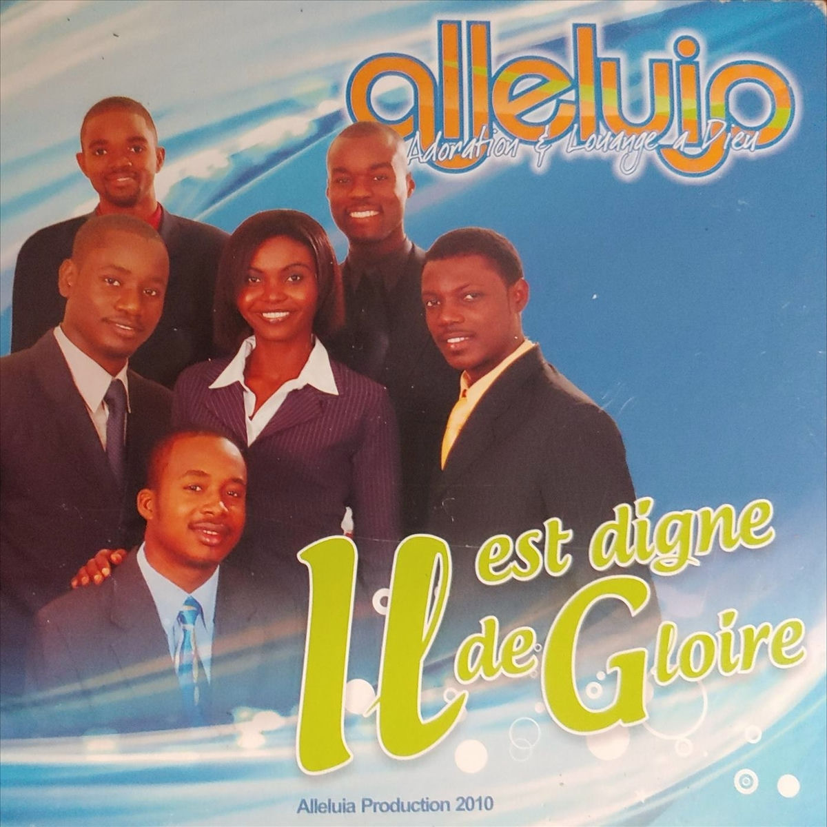 Il est digne de gloire